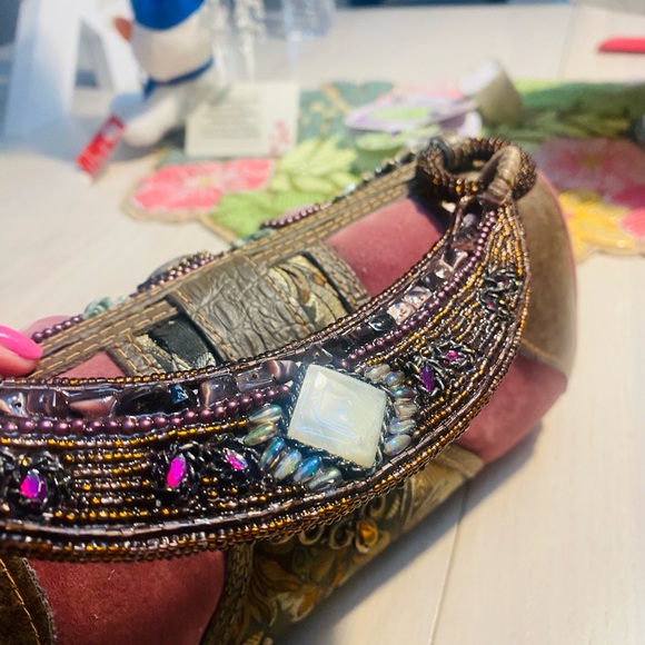 Mary Frances hardshell bag- purple , pewter colors EUC - Picture 7 of 10